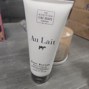 Au Lait Body Butter - White